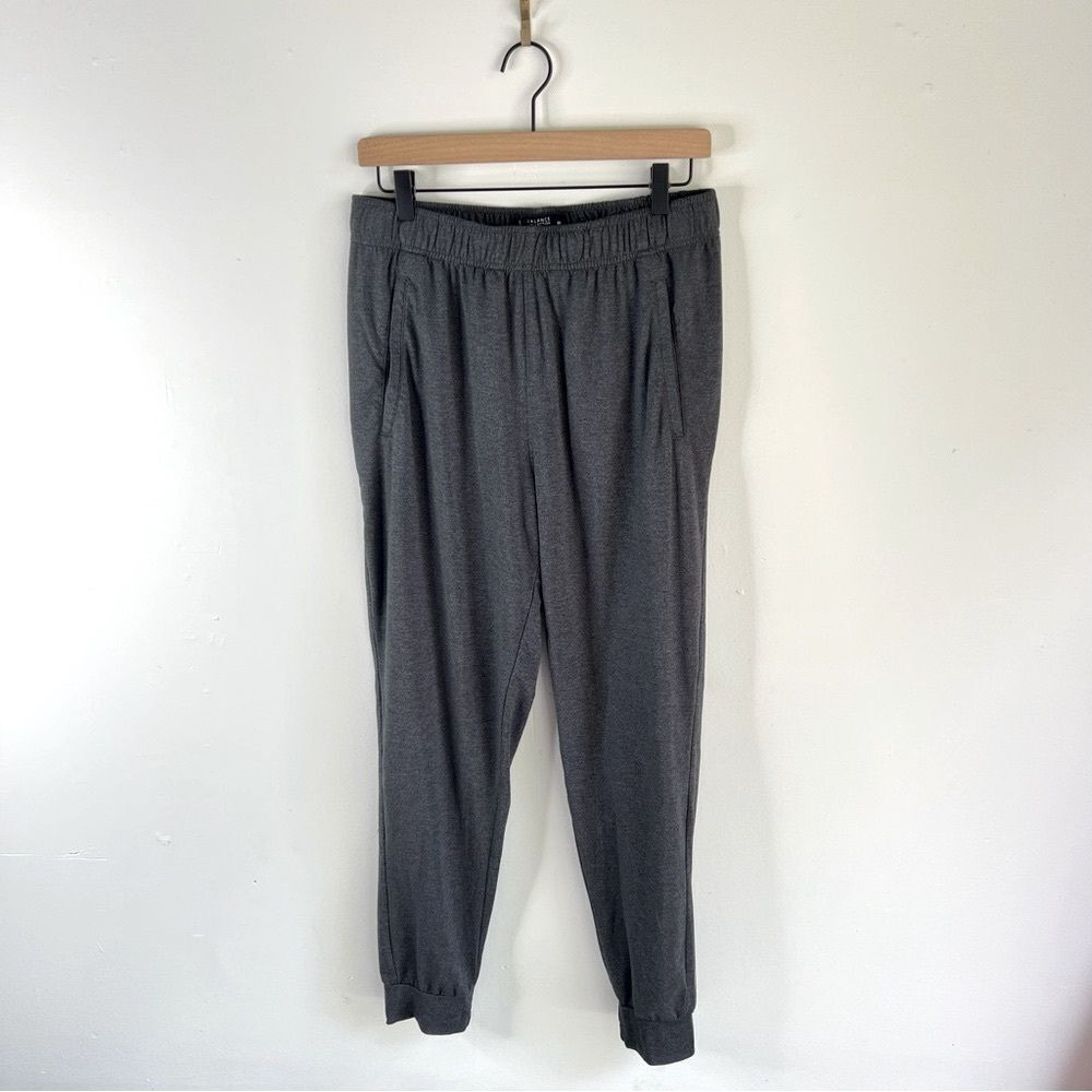 Balance Collection Gray Sweatpants Joggers Relaxed Fit Tapered Leg size Medium